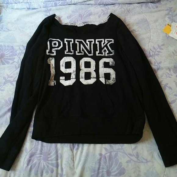 VICTORIA SECRET SWEATSHIRT