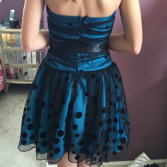 ⭐️SALE⭐️Beautiful blue and black Prom dress - Picture 2 of 4