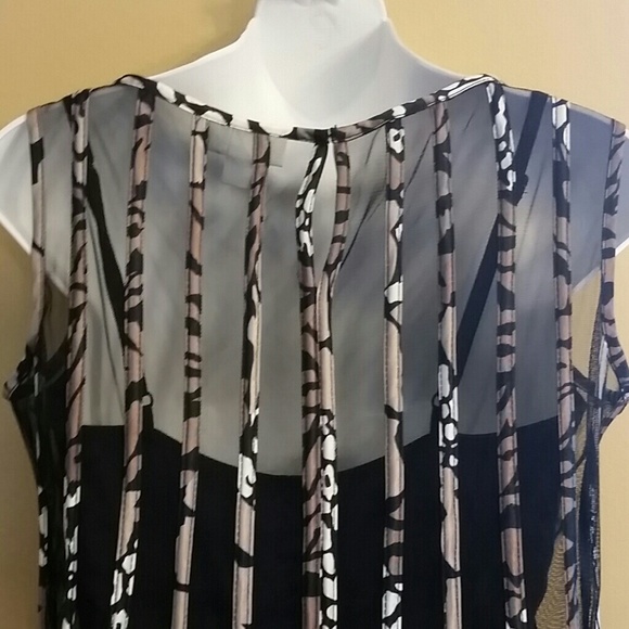 Adorable 2-Pc Black & Gold Dress - Picture 4 of 4