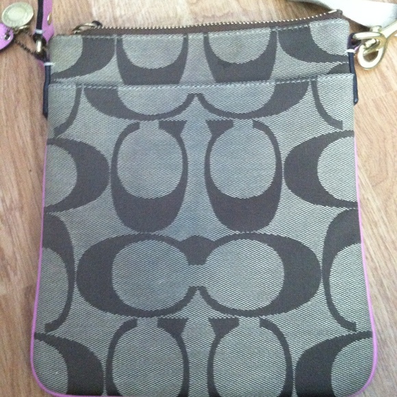 Coach cross body bag - Picture 3 of 4