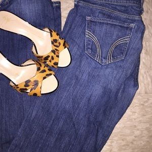 Bundled****Denim Hollister jeans
