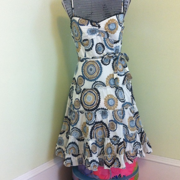 Bgbcmaxazria patterned country dress