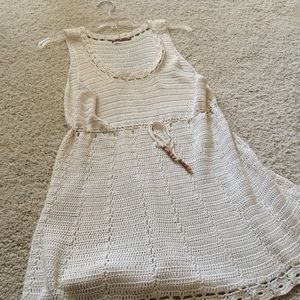 Crochet sleeveless top