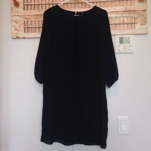 H&M black 3/4 sleeves dress