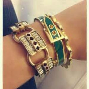 C Wonder Buckle Bracelet