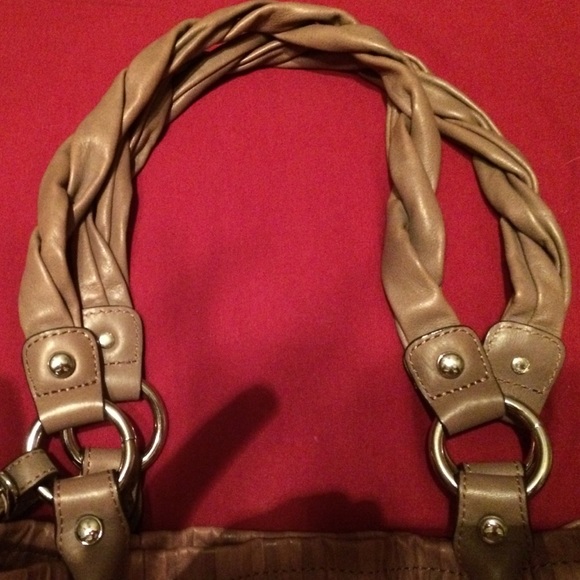 Handbag - Picture 4 of 4