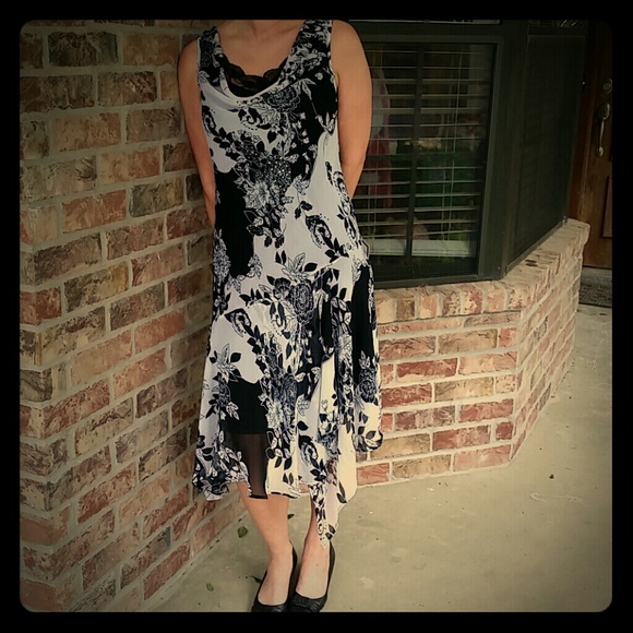 Classy dress. Great for easter.