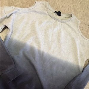 Ombre Sweatshirt Sweater w/ Cut Out Shoulders