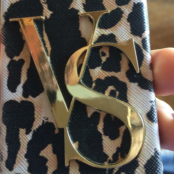 SOLD😁 - Picture 2 of 4