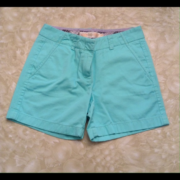 Reserved nopichic0418 bundle mint & pink shorts