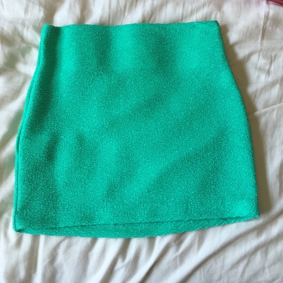 BCBG teal fitted skirt