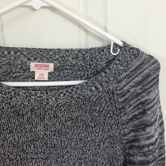 Mossimo Large sweater - Picture 3 of 4