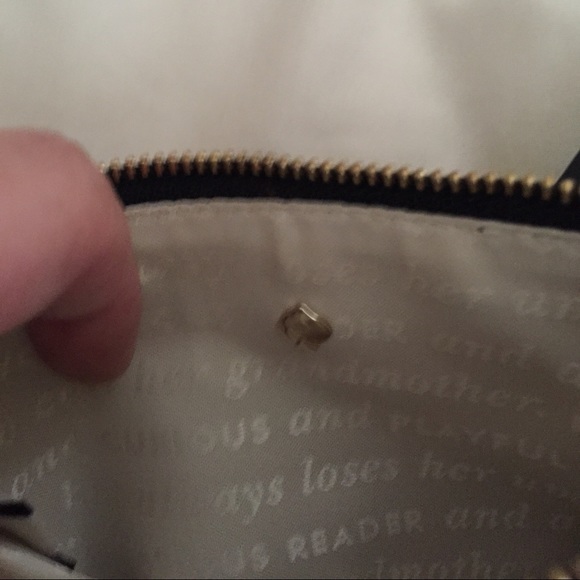 Kate Spade Wallet 🎉HP🎉 - Picture 3 of 4