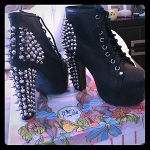 Jeffrey Campbell spiked litas