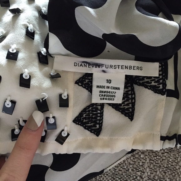 DVF black and white low back top 10 - Picture 4 of 4
