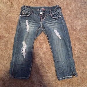 Almost famous capris