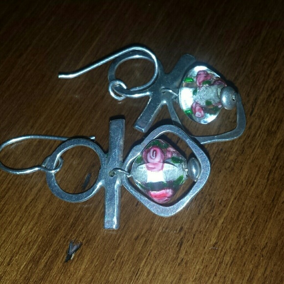 Painted bead earrings - Picture 3 of 3