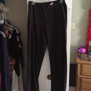 Elastic black sweatpants