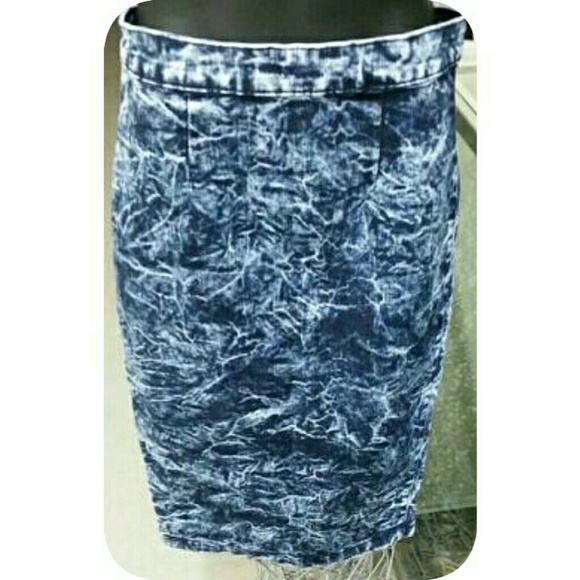 Denim skirt
