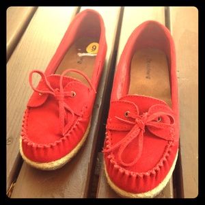 Red bear paw moccasins