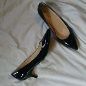 GUESS black patton leather heels