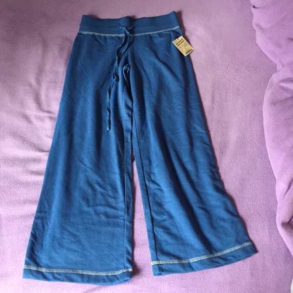 Cropped Blue-Teal yoga pants