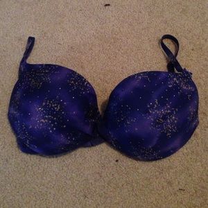 Victoria Secret Plunge 34D Push Up