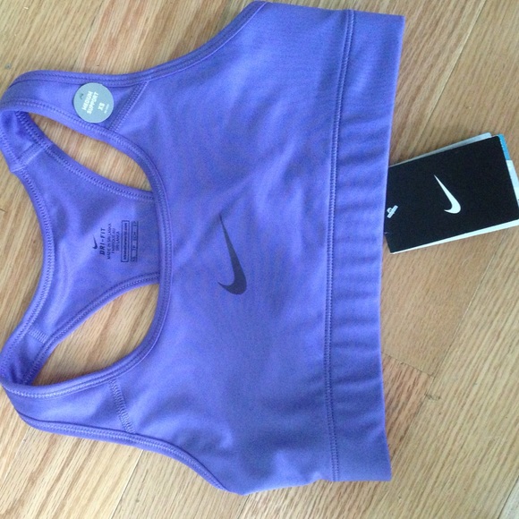 Lavender XS NWT NIKE lavender sports bra