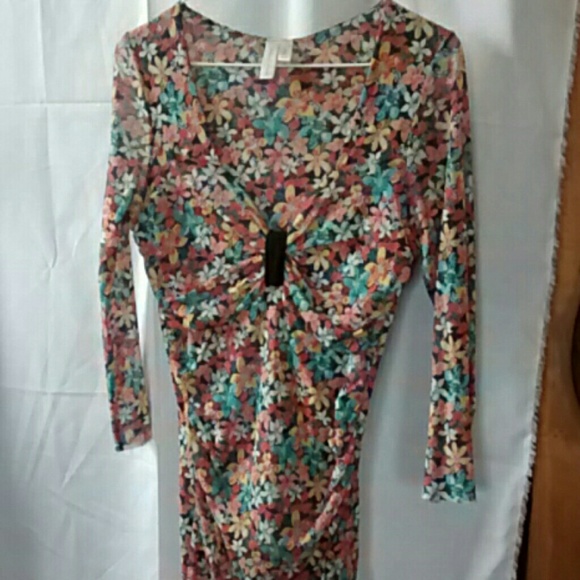 Daisy & Clover lightweight top