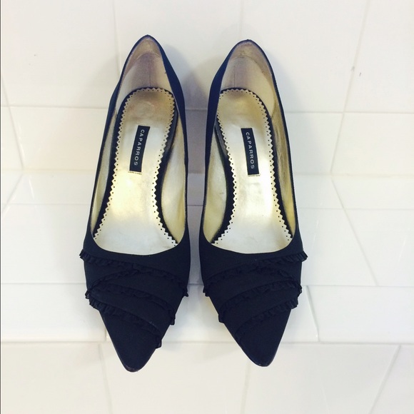 Black Pointed Pumps