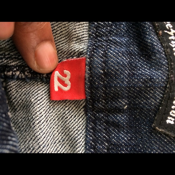 💥SOLD💥 Denim skirt - Picture 2 of 4