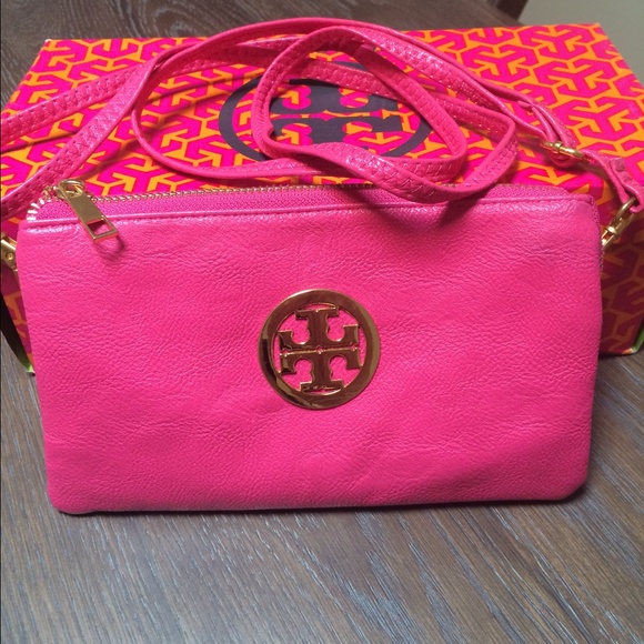 Pink clutche not include box