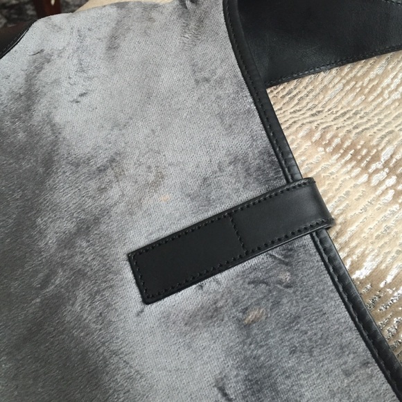 Authentic Gucci - Picture 4 of 4