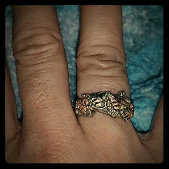 Black Hills Gold Sterling Silver Ring