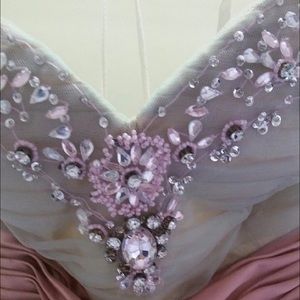 Floor length pageant/ prom dress!!