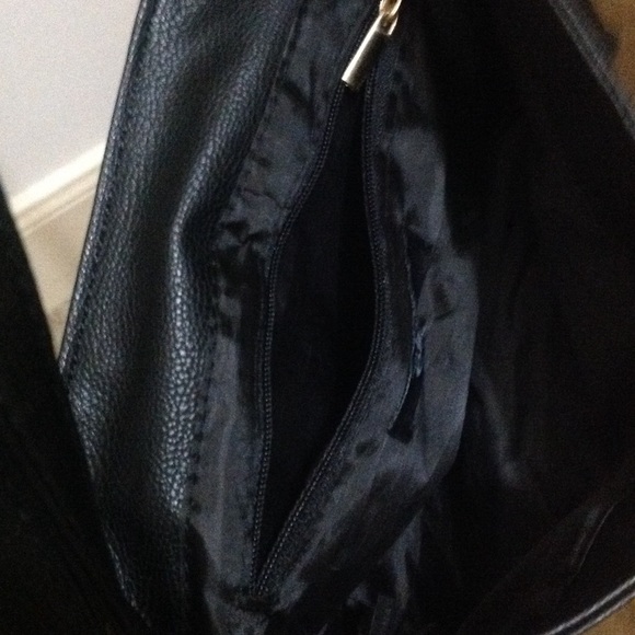 Purse - Picture 2 of 2