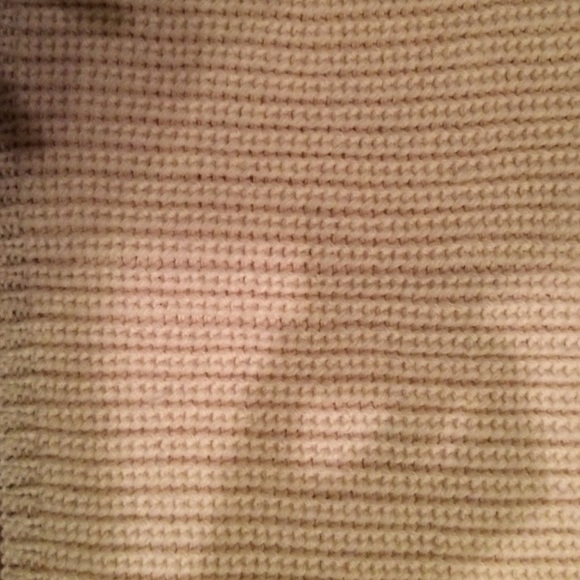 Scarves - Picture 2 of 4