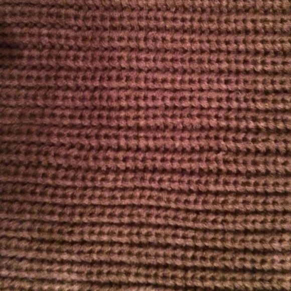 Scarves - Picture 4 of 4