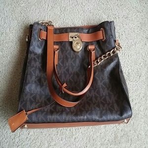 Michael kors purse 24 hour SALE!!