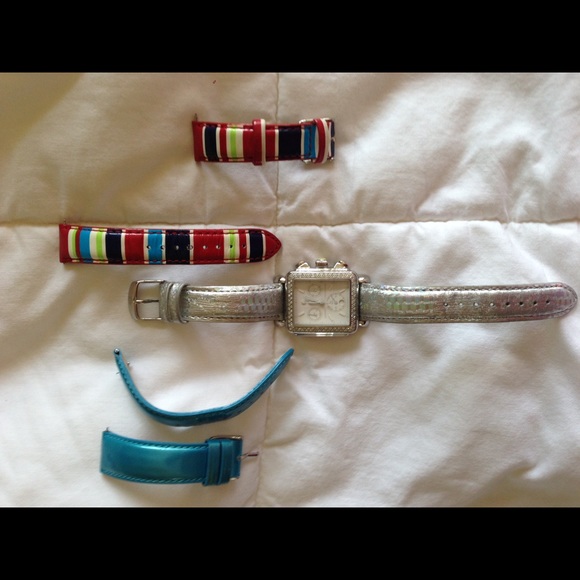 Michelle watch - Picture 1 of 1