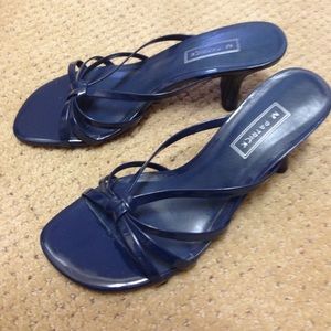 Navy blue kitten heel sandals. Great condition!