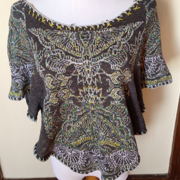 Free People Tops - NWOT Free People Mayan Starburst Pullover
