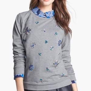 Two by Vince Camuto Snowflake sweatshirt