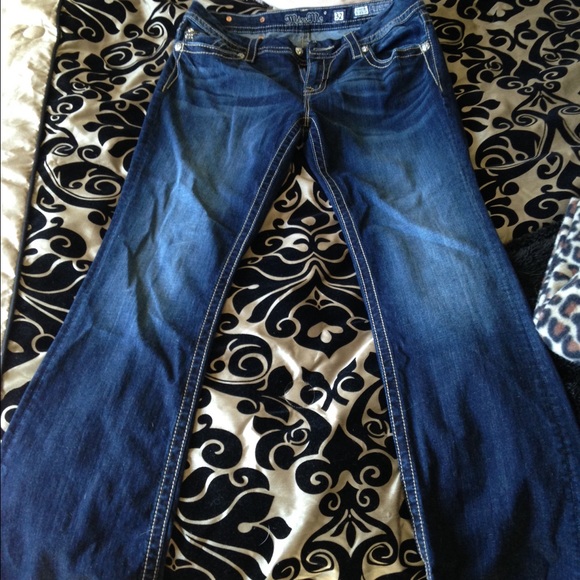Jeans