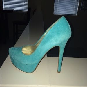 Teal Jessica Simpson Platform Pumps