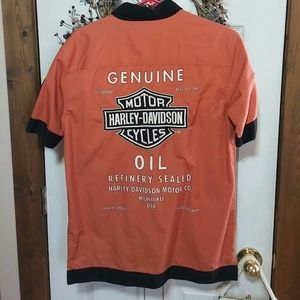 Lowered price!# Harley Davidson shirt