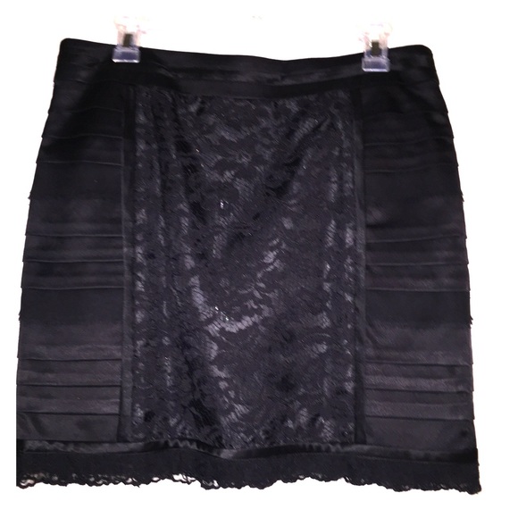 NWOT Nanette Lepore ruffled skirt