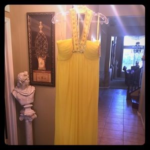 🌟NEW WITH TAG🌟 Yellow Dress