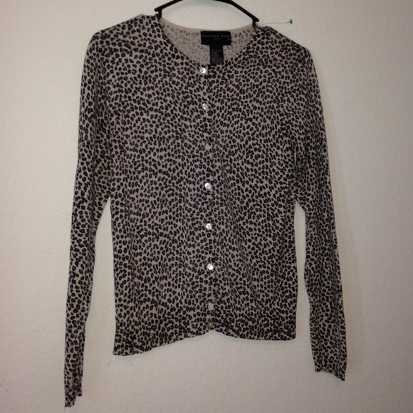 ❌❌SOLD❌❌ - Picture 2 of 4