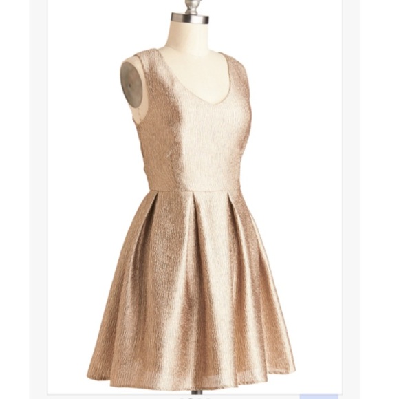 ModCloth Dresses & Skirts - ✨FINAL REDUCTION✨ ModCloth Gold Dress 🎉HP🎉